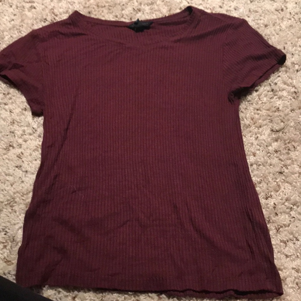 Burgundy ribbed t shirt